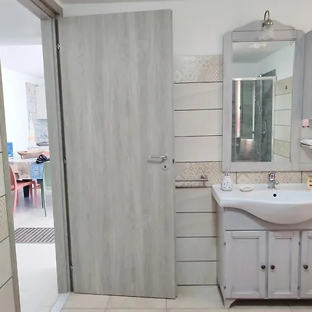 Holiday home Da Tziu Efisiu - Iun : R2417