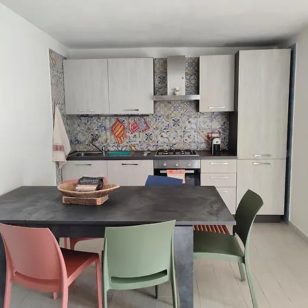 Da Tziu Efisiu - Iun : R2417 Holiday home